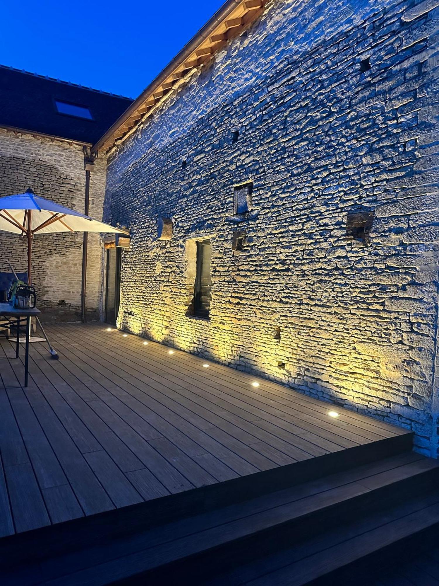 Confortable Au Milieu Des Pres - La Ferme De Montigny *